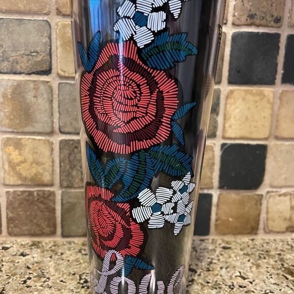 Starbucks LOVE Valentines Rare Tattoo Stitch 24 Ounce Tumbler EUC - Picture 4 of 16